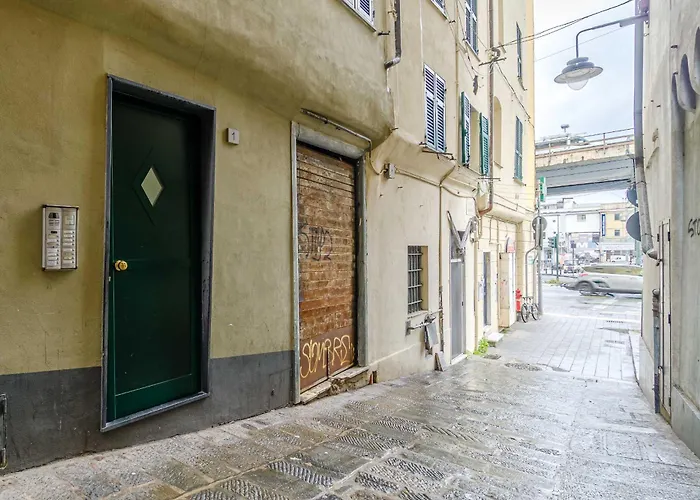 Apartment Guesthost-central Genoa