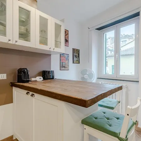 Guesthost-central Genua