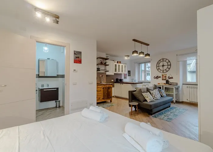 Guesthost-central Apartament