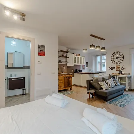 Guesthost-central Apartman